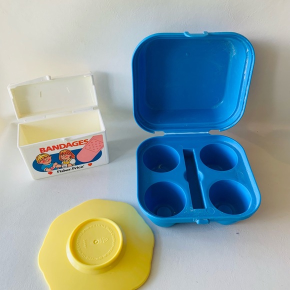 Vintage Fisher Price Little Tikes egg bandages plate - Picture 2 of 3